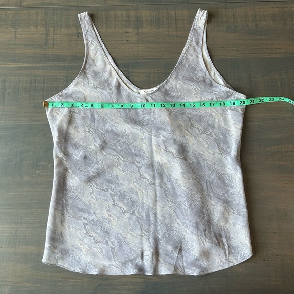 Babaton Sid Blouse Tank - Picture 3 of 7